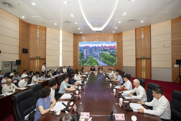 蔡达峰在湖北开展“参政为公、实干为民”主题教育调研